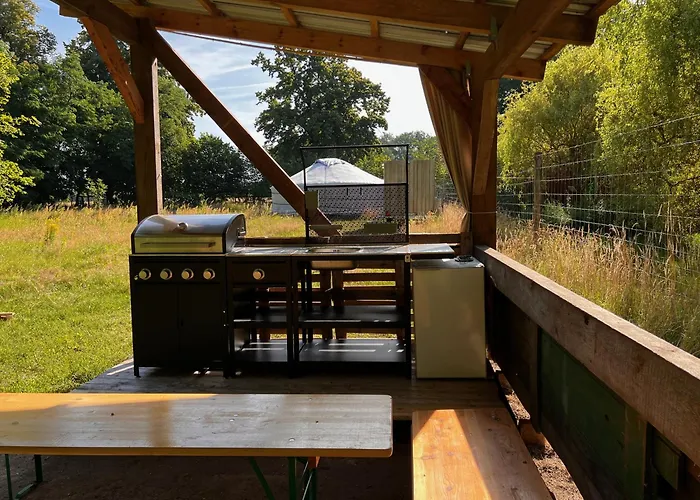 Baumzelt Auf Bio-bauernhof Im Natur- Und Sternenpark * Friesack